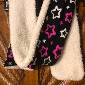 Star Patterned Black and Pink Scarf